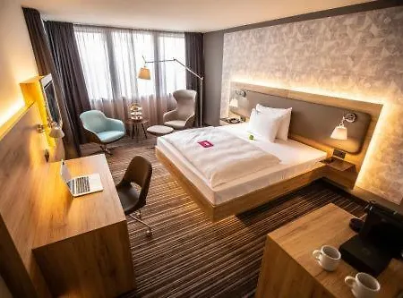 Leoso Hotel Leverkusen-3